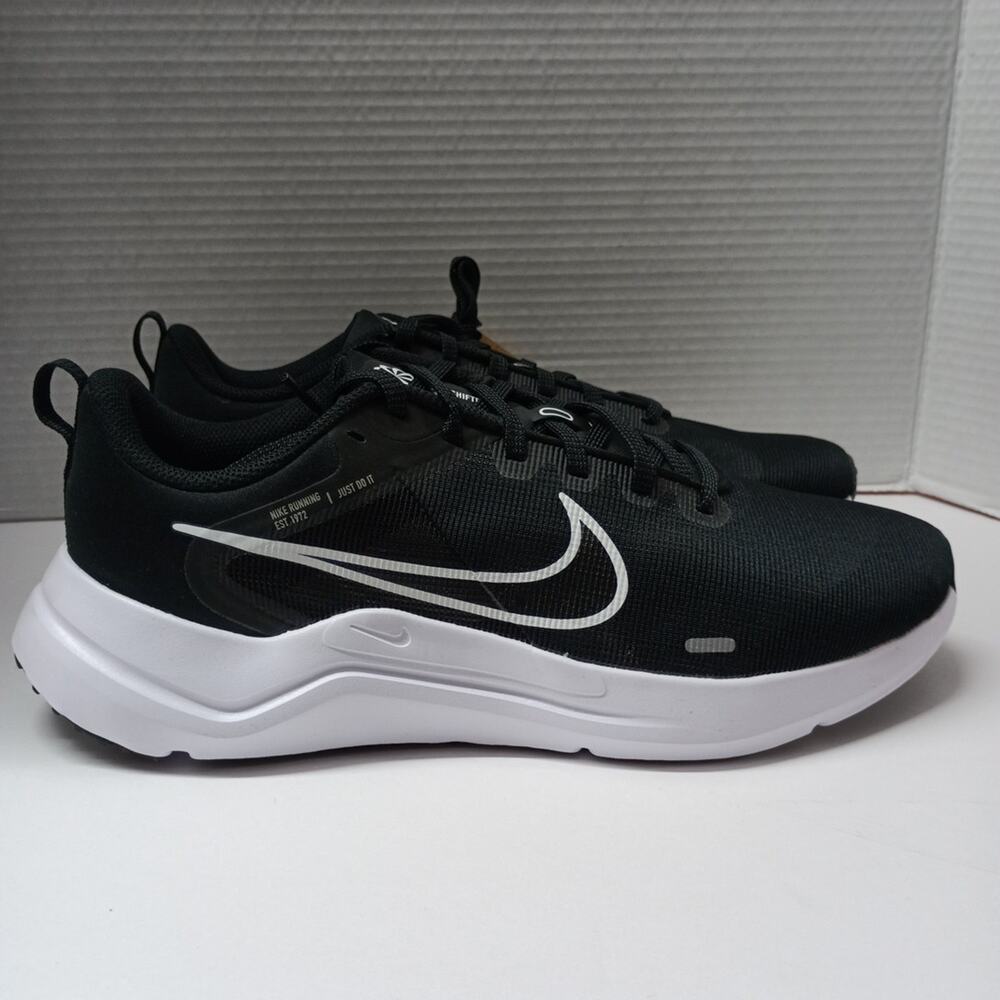Nike Downshifter 12 Men’s Shoes‎ Black/White Size 10.5 NWOB
